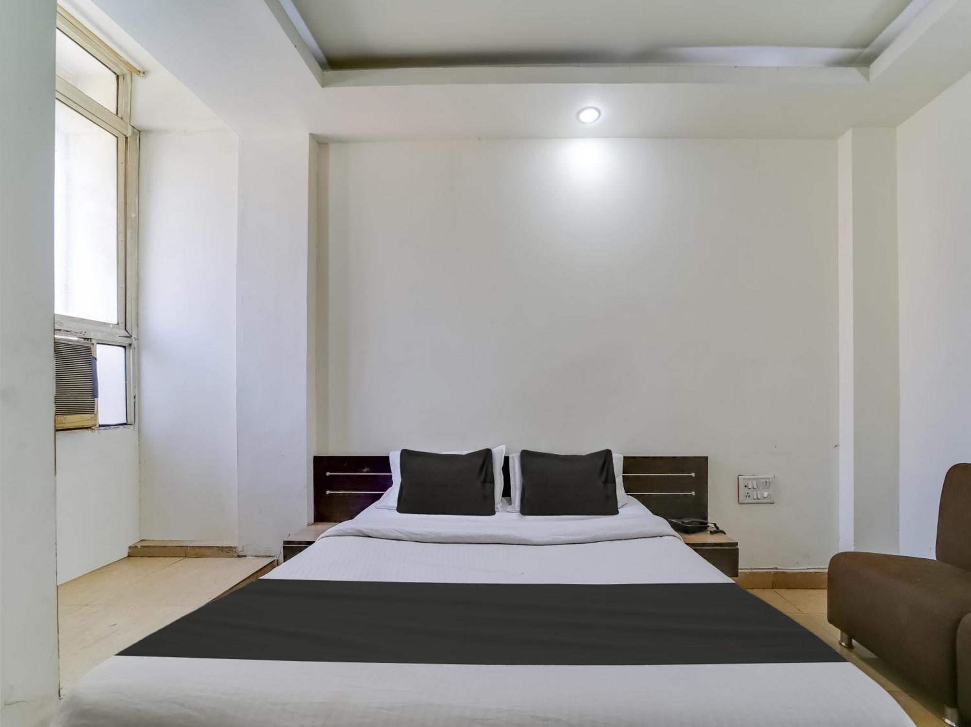 Super Hotel O The Surbhi ボーパール エクステリア 写真