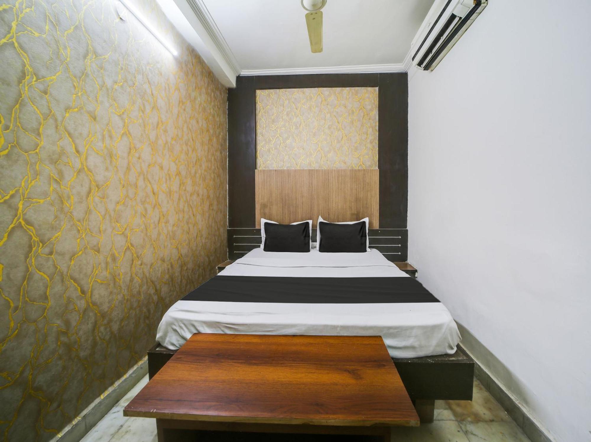Super Hotel O The Surbhi ボーパール エクステリア 写真